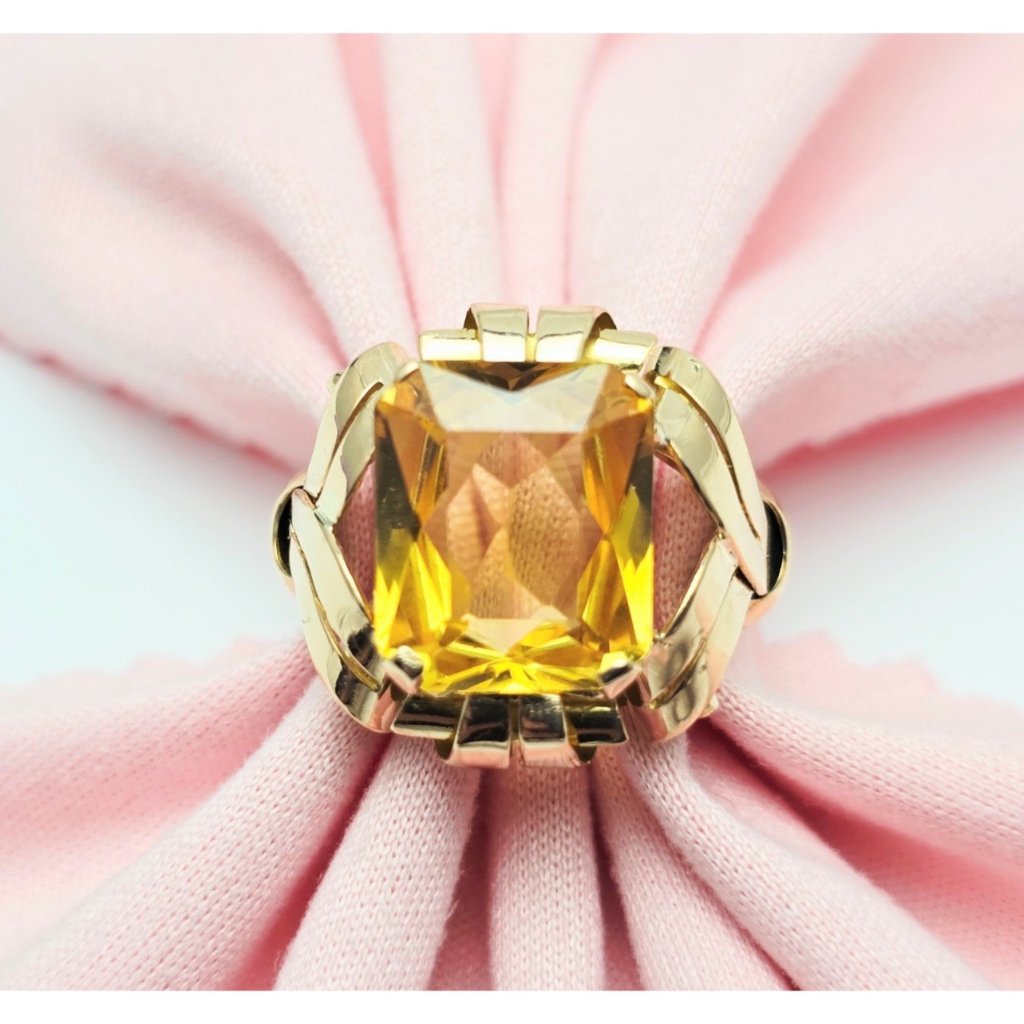 Unique 18k Solid Yellow Gold Designer Emerald Cut Yellow Sapphire Ring Size 750